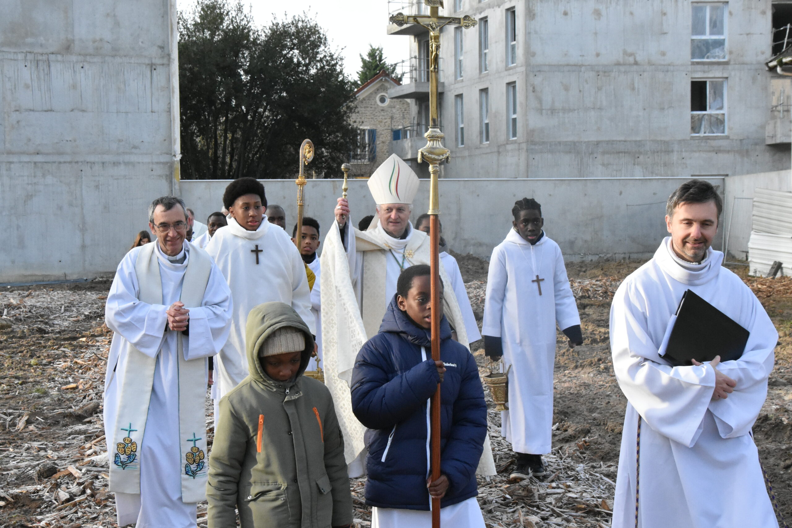 Bénédiction du terrain de la future église Sainte-Bathilde