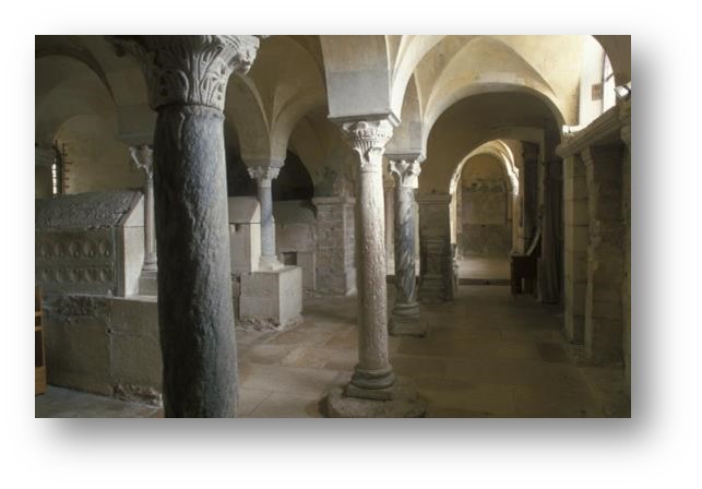 crypte de l'abbaye de Jouarre